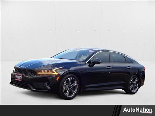 2022 Kia K5 LXS