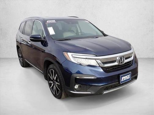 2022 Honda Pilot Touring 8-Passenger