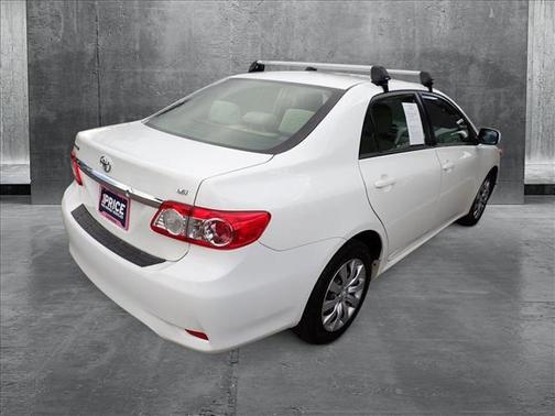 2013 Toyota Corolla LE