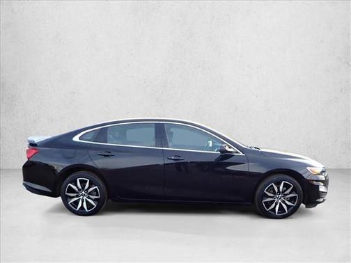 2022 Chevrolet Malibu FWD RS