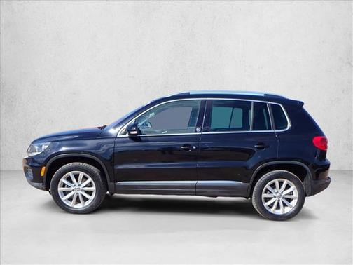 2017 Volkswagen Tiguan 2.0T Wolfsburg Edition