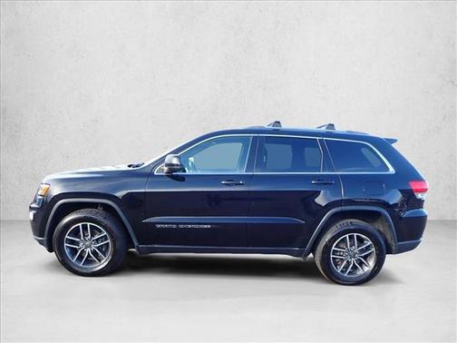 2019 Jeep Grand Cherokee Laredo