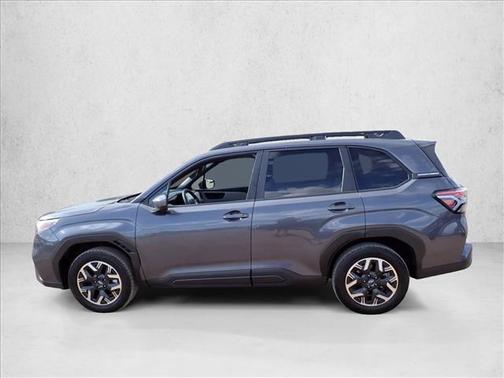 Magnetite Gray Metallic 2025 Subaru Forester Premium