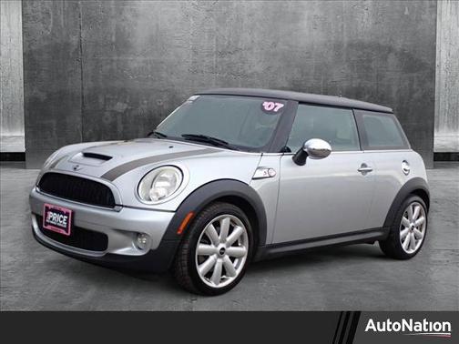 2007 MINI Cooper S Base