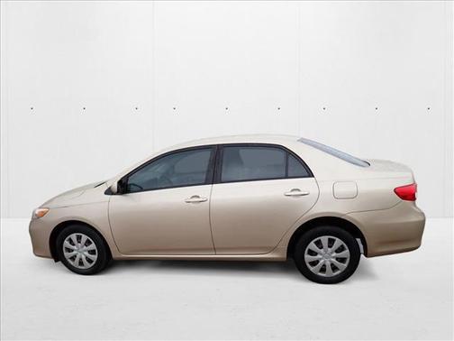 2011 Toyota Corolla LE