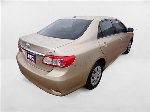 2011 Toyota Corolla LE
