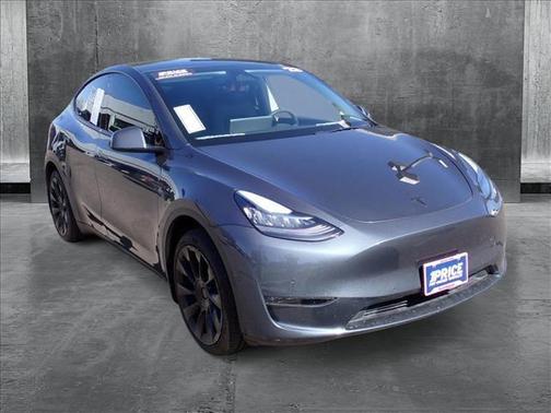 2022 Tesla Model Y Long Range Dual Motor All-Wheel Drive