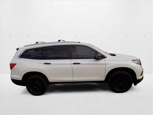 2016 Honda Pilot LX