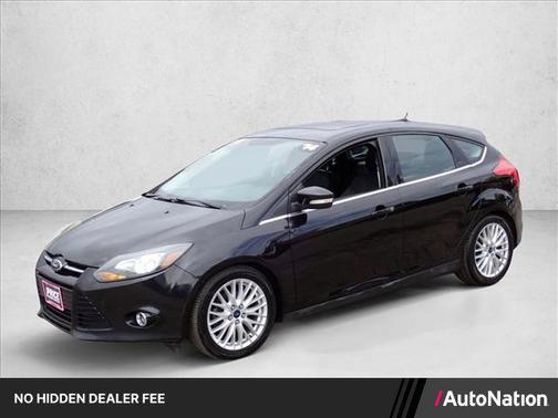 Tuxedo Black Metallic 2014 Ford Focus Titanium