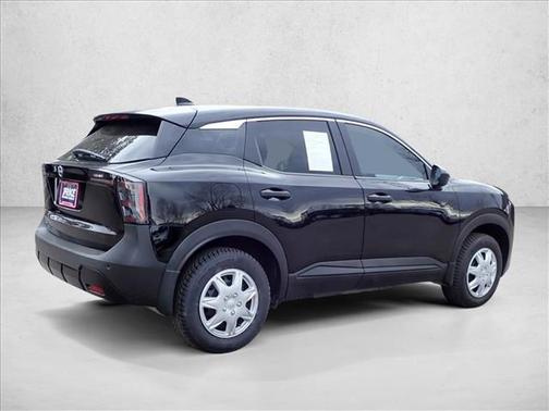 Super Black 2025 Nissan Kicks S