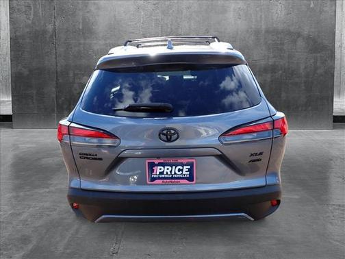 2022 Toyota Corolla Cross XLE