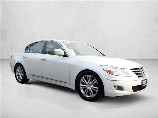 2011 Hyundai Genesis 4.6