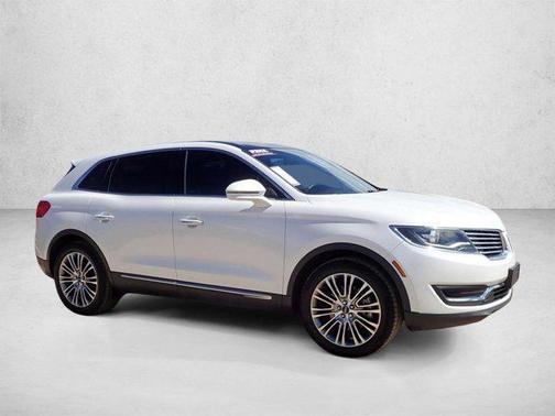 White Platinum Metallic Tri-Coat 2016 Lincoln MKX Reserve