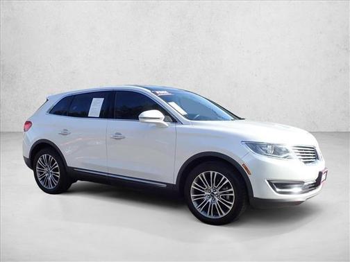 White Platinum Metallic Tri-Coat 2016 Lincoln MKX Reserve