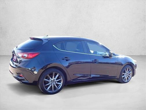 2018 Mazda Mazda3 Touring