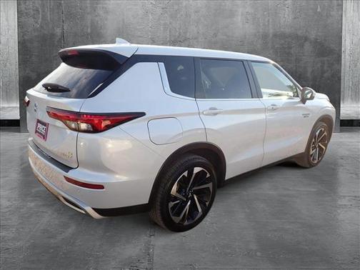 2025 Mitsubishi Outlander PHEV SE S-AWC