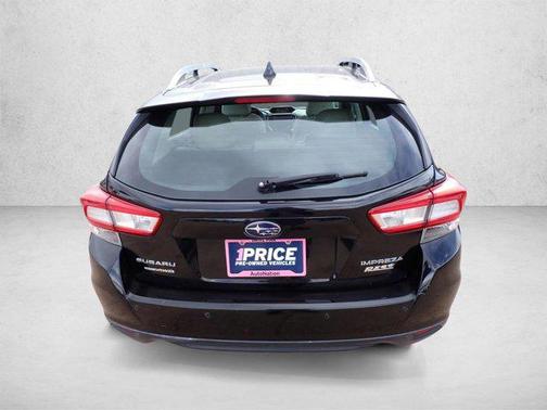 Crystal Black Silica 2017 Subaru Impreza 2.0i Limited