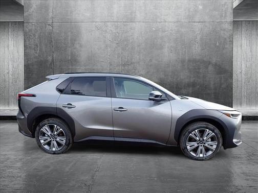 2025 Subaru Solterra Limited