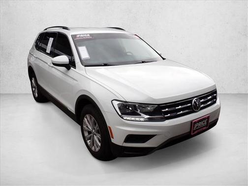 Pure White 2018 Volkswagen Tiguan 2.0T SEL