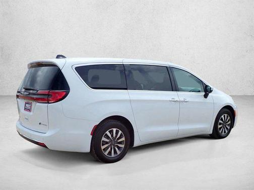 Bright White Clearcoat 2023 Chrysler Pacifica Hybrid Touring L