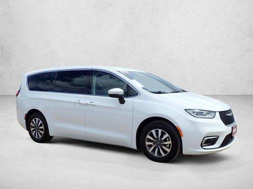 Bright White Clearcoat 2023 Chrysler Pacifica Hybrid Touring L