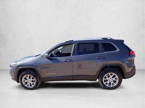 Granite Crystal Metallic Clearcoat 2015 Jeep Cherokee Latitude