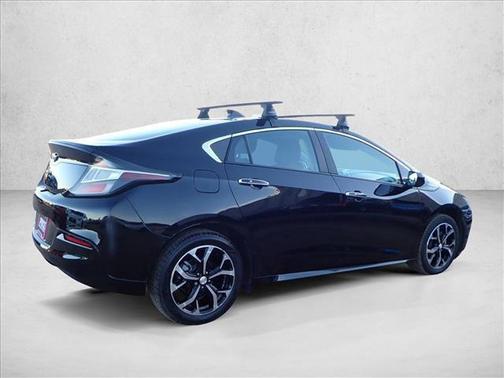 2018 Chevrolet Volt LT