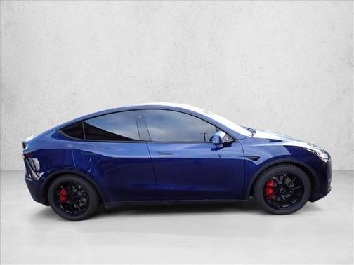 2022 Tesla Model Y Performance Dual Motor All-Wheel Drive