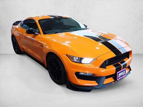 2020 Ford Shelby GT350 Base