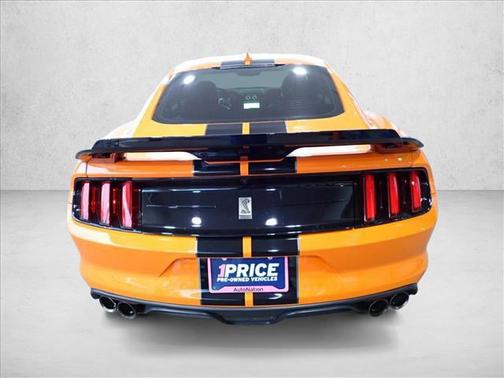 2020 Ford Shelby GT350 Base