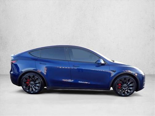 2023 Tesla Model Y Performance