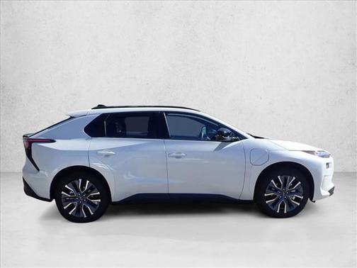 2026 Subaru Solterra Limited