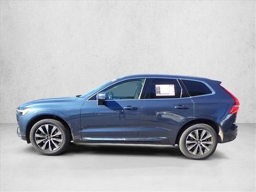 2023 Volvo XC60 B5 Plus Bright Theme