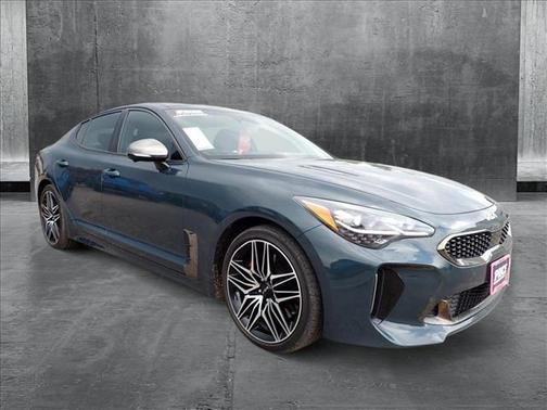 2022 Kia Stinger GT2