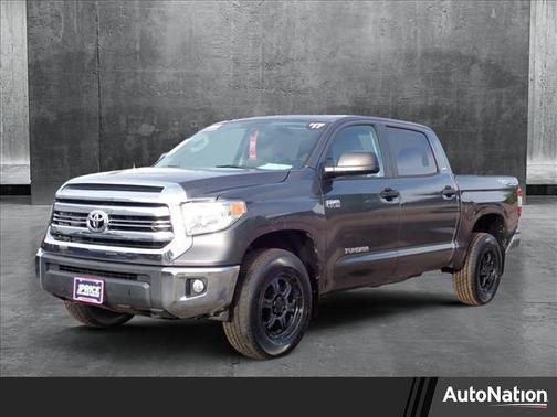 2017 Toyota Tundra SR5