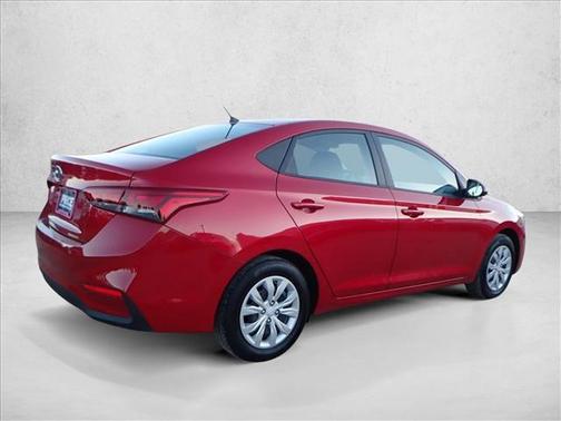 2022 Hyundai Accent SE