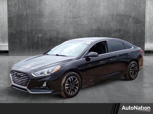 2018 Hyundai SONATA SE