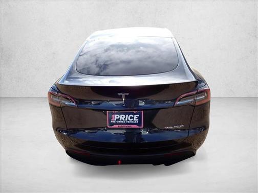 2024 Tesla Model Y Performance Dual Motor All-Wheel Drive