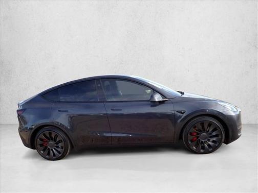 2024 Tesla Model Y Performance Dual Motor All-Wheel Drive