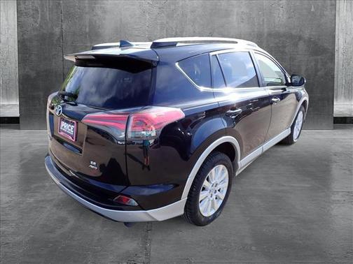 2016 Toyota RAV4 SE