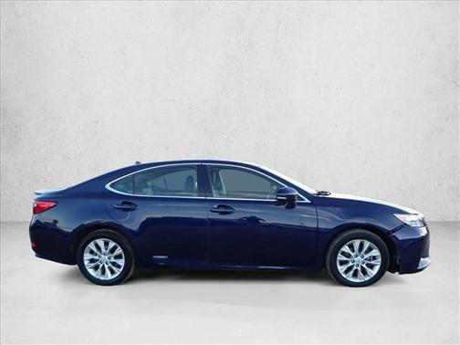 2013 Lexus ES 300h Base