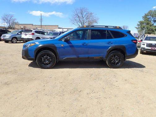 Geyser Blue 2024 Subaru Outback Wilderness
