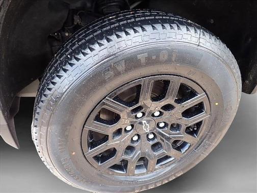 Sand Dune Metallic 2024 Chevrolet Colorado Trail Boss