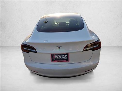 2022 Tesla Model 3 Standard Range