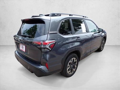 Magnetite Gray Metallic 2025 Subaru Forester Premium