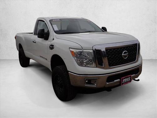2017 Nissan Titan XD SV