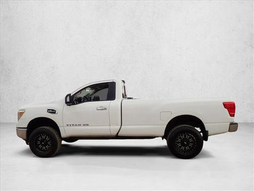 2017 Nissan Titan XD SV