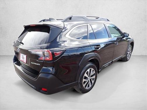 Crystal Black Silica 2025 Subaru Outback Premium