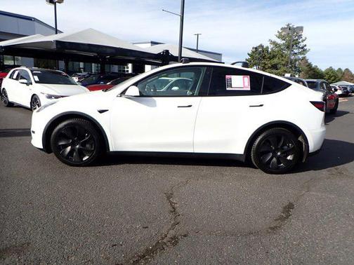 2021 Tesla Model Y Long Range Dual Motor All-Wheel Drive