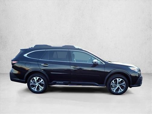 2022 Subaru Outback Touring